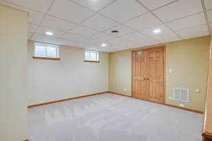 760 S River Rd, Naperville, IL 60540 - Photo 27