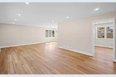 6111 W 128th Street, Palos Heights, IL 60463 - Photo 9