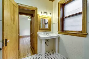 1350 E Hyde Park Blvd, Chicago, IL 60615 - Photo 13