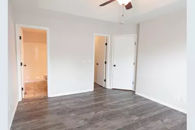 231 University Lane #D, Elk Grove Village, IL 60007 - Photo 21