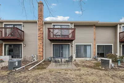 105 W Dover Drive, Mount Prospect, IL 60056 - Photo 23