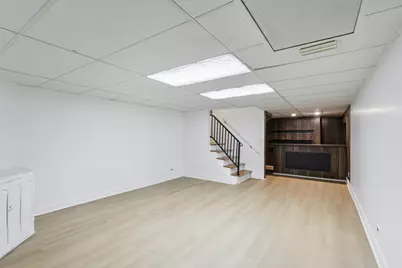 105 W Dover Drive, Mount Prospect, IL 60056 - Photo 21