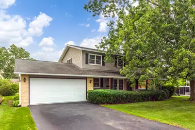 1109 Lancaster Avenue, Elk Grove Village, IL 60007 - Photo 1