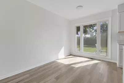 1031 Maple Lane, Elk Grove Village, IL 60007 - Photo 5