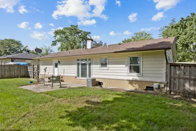 1031 Maple Lane, Elk Grove Village, IL 60007 - Photo 21