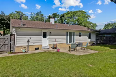 1031 Maple Lane, Elk Grove Village, IL 60007 - Photo 19