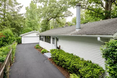 26 E Woodland Road, Lake Bluff, IL 60044 - Photo 23
