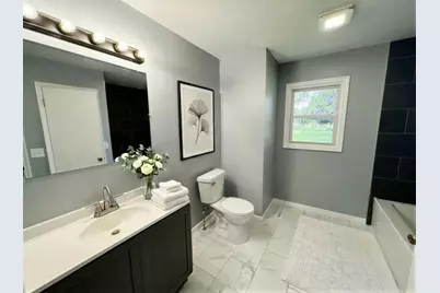 2886 S Southbrook Drive, Kankakee, IL 60901 - Photo 9