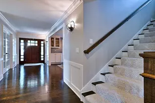 685 S Saylor Ave, Elmhurst, IL 60126 - Photo 9