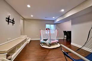 685 S Saylor Ave, Elmhurst, IL 60126 - Photo 31
