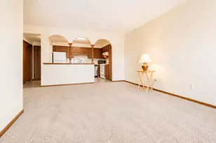 5447 W Lawrence Ave, Chicago, IL 60630 - Photo 15