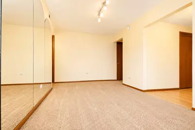 5447 W Lawrence Avenue #203, Chicago, IL 60630 - Photo 23