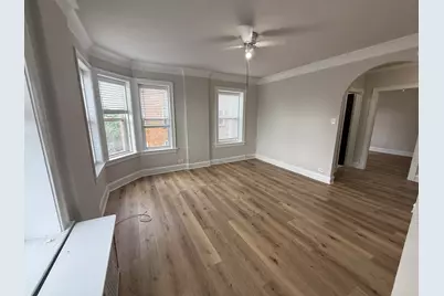 6748 N Ashland Avenue #405, Chicago, IL 60626 - Photo 3