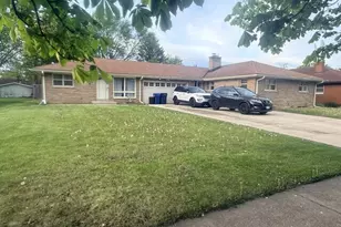 2406 Pearsall Pkwy, Waukegan, IL 60085 - Photo 1