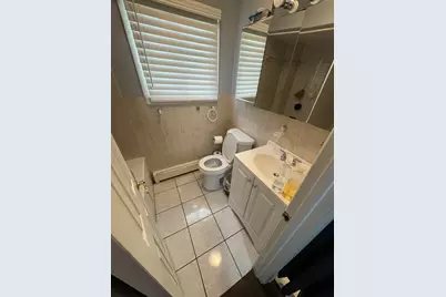7070 N Ridge Boulevard #1B, Chicago, IL 60645 - Photo 9