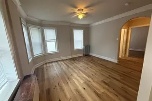 6748 N Ashland Ave, Chicago, IL 60626 - Photo 3