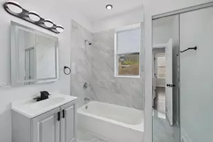 7919 S Ellis Ave, Chicago, IL 60619 - Photo 11