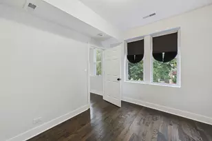 7919 S Ellis Ave, Chicago, IL 60619 - Photo 19