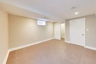 14514 University Ave, Dolton, IL 60419 - Photo 11
