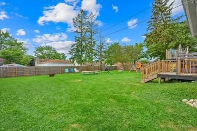813 Krause Avenue, Streamwood, IL 60107 - Photo 25