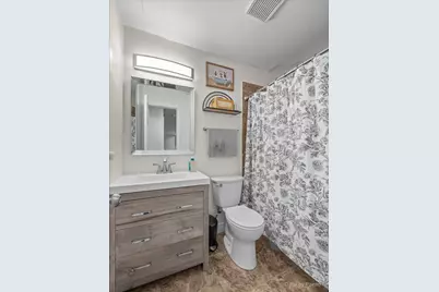 813 Krause Avenue, Streamwood, IL 60107 - Photo 17