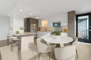1030 N State St, Chicago, IL 60610 - Photo 7
