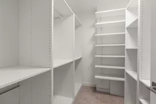 1030 N State St, Chicago, IL 60610 - Photo 15