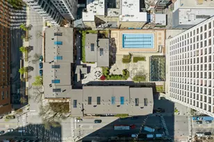 1030 N State St, Chicago, IL 60610 - Photo 25