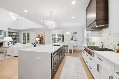 [Address not provided], Hinsdale, IL 60521 - Photo 9