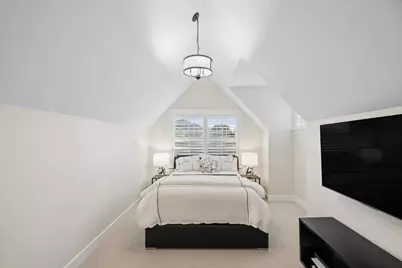 [Address not provided], Hinsdale, IL 60521 - Photo 31