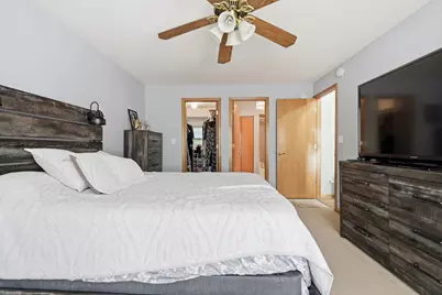 1994 Gary Court #B, Schaumburg, IL 60193 - Photo 19