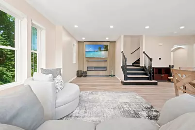 2112 S Crambourne Way #6-6, Arlington Heights, IL 60005 - Photo 9