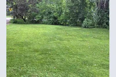 26216 N Elmwood Avenue, Mundelein, IL 60060 - Photo 3