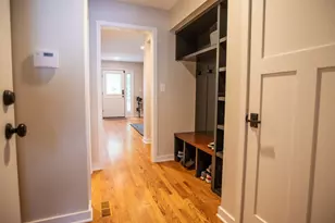 110 N Myrtle Ave, Elmhurst, IL 60126 - Photo 9