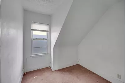 9352 S Woodlawn Avenue, Chicago, IL 60619 - Photo 21