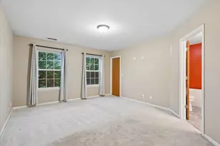 1483 Waterford Rd, North Aurora, IL 60542 - Photo 13