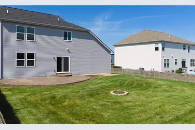 2009 Mayfair Drive, Island Lake, IL 60042 - Photo 35
