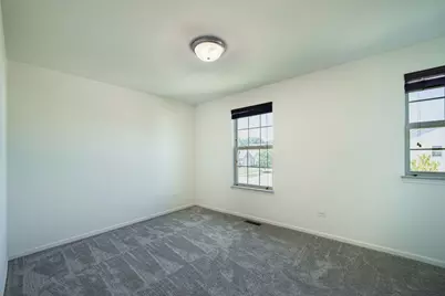 2009 Mayfair Drive, Island Lake, IL 60042 - Photo 15