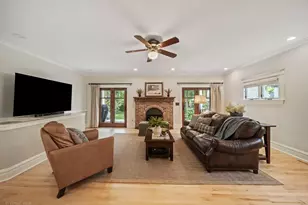 180 S Arlington Ave, Elmhurst, IL 60126 - Photo 17
