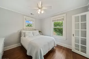 180 S Arlington Ave, Elmhurst, IL 60126 - Photo 25