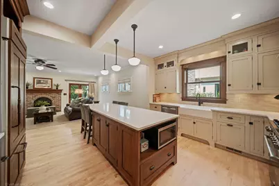 180 S Arlington Avenue, Elmhurst, IL 60126 - Photo 13