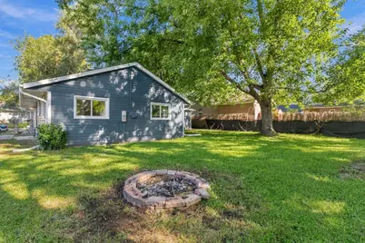843 Navajo Drive, Carpentersville, IL 60110 - Photo 25