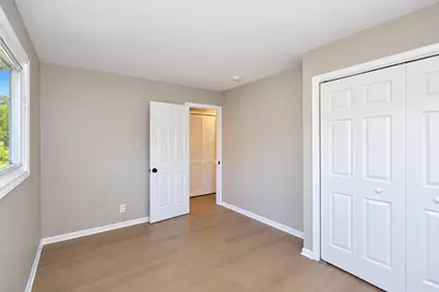 843 Navajo Drive, Carpentersville, IL 60110 - Photo 23