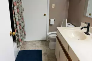1228 Bradwell Ln, Mundelein, IL 60060 - Photo 17