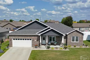 2020 Summerfield Ln, Bourbonnais, IL 60914 - Photo 1
