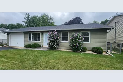 1601 Williams Avenue, Round Lake Beach, IL 60073 - Photo 1