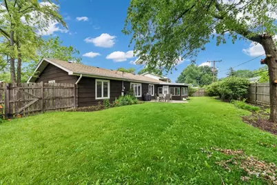 1525 Mayfield Lane, Hoffman Estates, IL 60169 - Photo 25