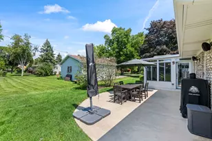 530 Pinecroft Dr, Roselle, IL 60172 - Photo 23