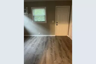 1340 N Main Street #E1, Wheaton, IL 60187 - Photo 5