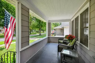 118 Logan Ave, Geneva, IL 60134 - Photo 3